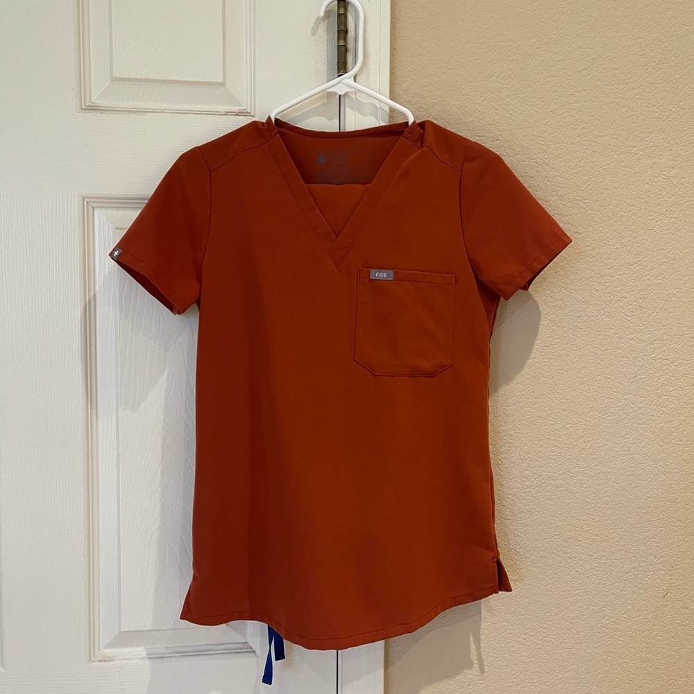 FIGS scrubs